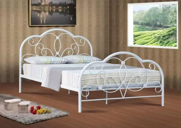 Alexis 4ft, 4ft6 & 5ft  White Metal Bed Frame Bedstead