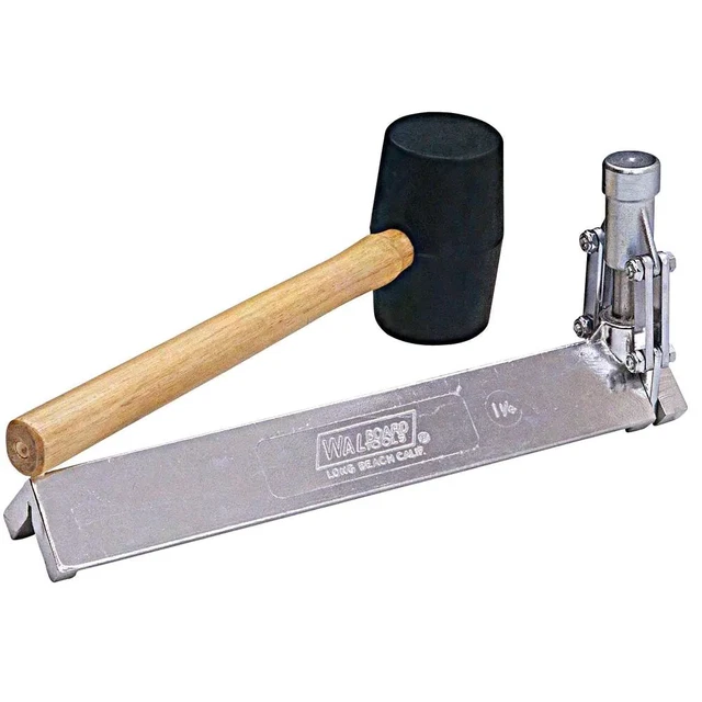 1-1/4 inch Corner Bead Tool with Mallet for Aligning and Straightening Jobs New
