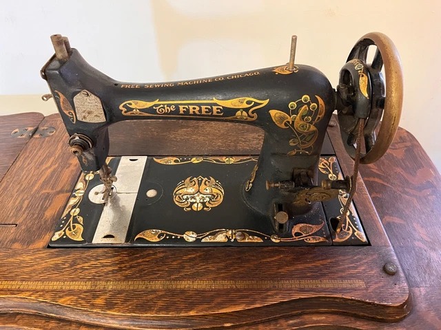 FREE SEWING MACHINE Co. Antique Free Sewing Machine Co. Antique