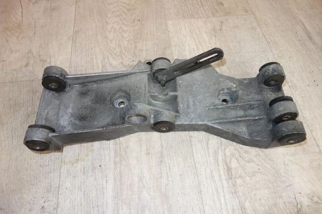 Supporto Alternatore Volvo 740 940 1992 Benzina 9146215 9146215 3514231