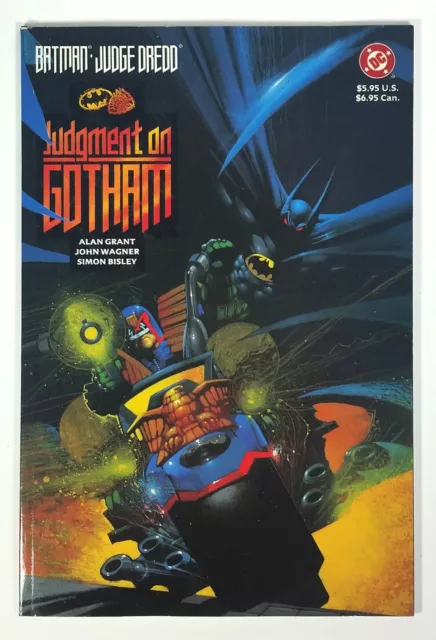 Batman Judge Dredd #1 Judgment on Gotham  (1991) DC Comics