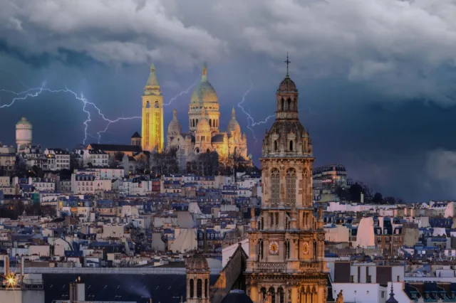 Leinwandbild: Gewitter in Montmatre Paris - Sacre Coeur  Fotos Bilder Frankreich