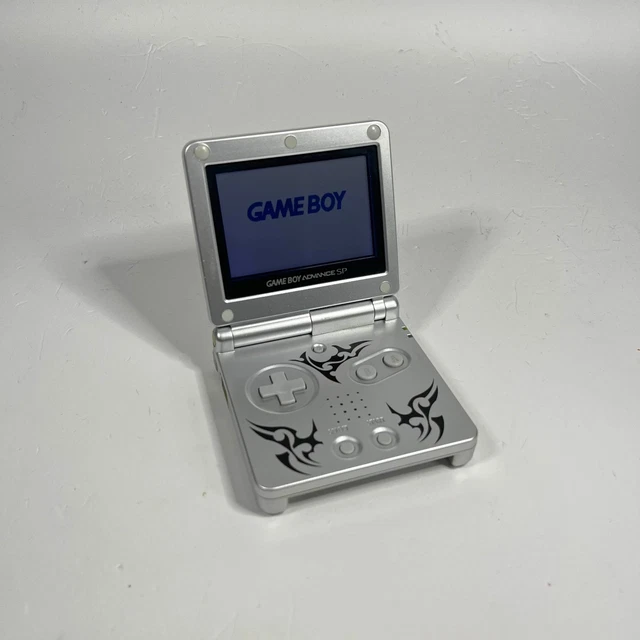 NINTENDO GAME BOY Advance Sp Silver Tribal Model AGS-001 EUR 65,00