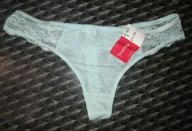 culotte string TRIUMPH  "SENSUAL CURVES "  Taille 38 BLEU 2