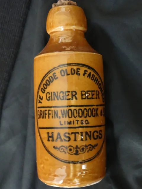 Deep Amber Glaze, Ginger Beer, Griffin Woodcock, Hastings, Rare.