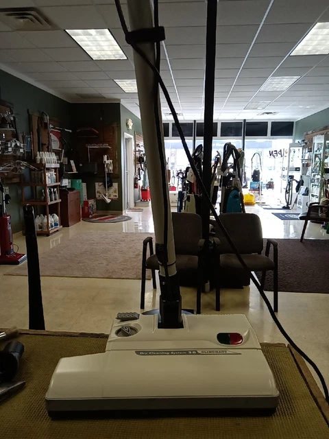 Lindhaus Dry Carpet Cleaner System 38 Model PB14e Shampooer Washer