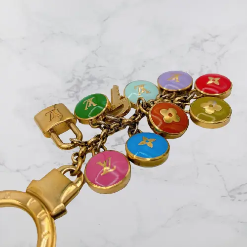 Louis Vuitton multicolor Bag Charm, Key Ring Pastilles Trunks&Bag Women's  Ladies