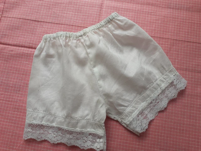 PANTY, CULOTTE FENDUE ancienne coton broderies main/folklore modèle CF5