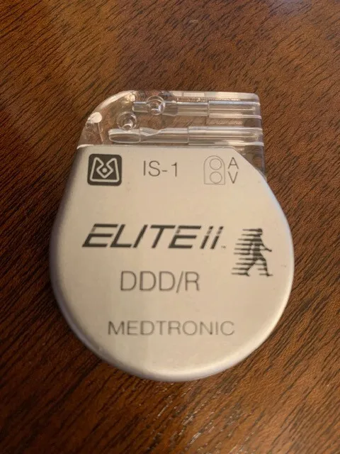 Drug rep "Medtronic Elite II DDDR Pacemaker demo" Great for teaching.