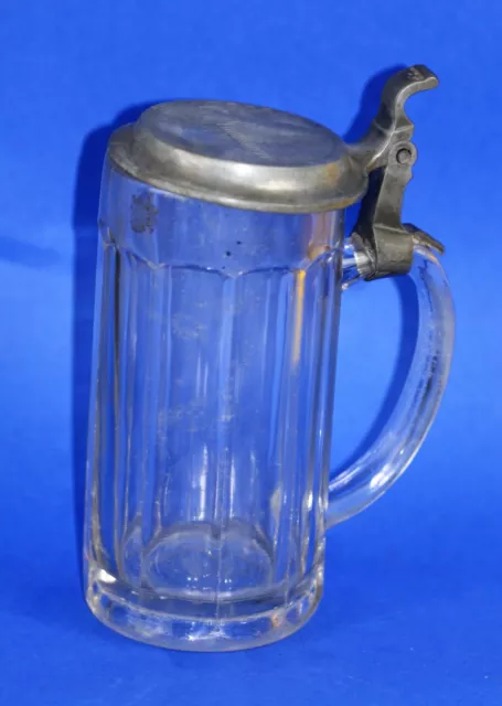 Antiker Glass Bier Krug mit Zinndeckel Handgeschliffen.