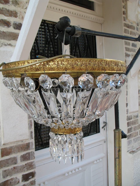 Lustre à pampille en cristal et poignard de style Louis XV - La Brocante En Ligne