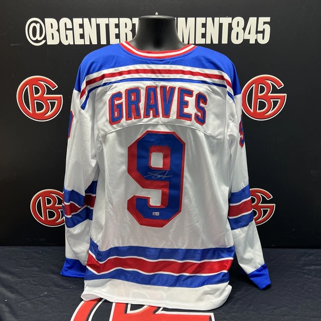 Press Pass Collectibles Chevy Chase Beat Me Off - Clark Griswold Authentic Signed Hockey Jersey BAS Wit