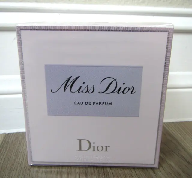 Christian Dior Miss Dior Eau De Parfum Spray Womens Perfume Huge 5 Fl Oz Size !