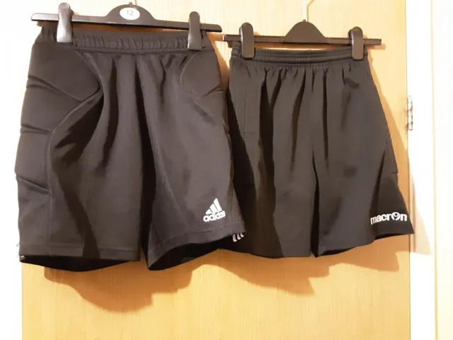 Teenager/Mens Adidas & Macron Padded Goalkeeper Shorts Size XS/S