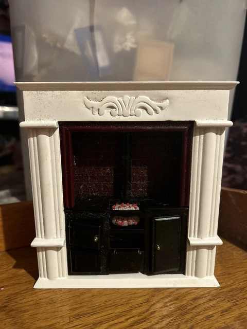 1/12 scale Dolls House,  Built-in kitchen range; Unused Superb Quality