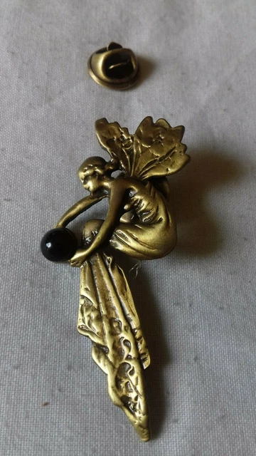 Pin's Broche (épingle) En Forme De Fée - Métal Doré, En Acier Inoxydable, Neuf Sans Emballage