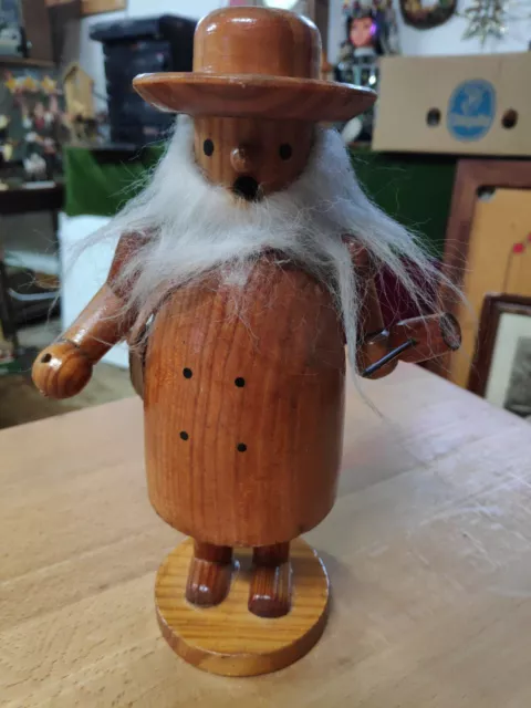 Altes Räuchermännchen aus Holz, 21 cm hoch