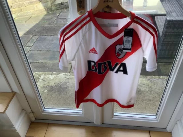 River Plate Adidas Boys Size 32/34Age 14 Years 2016 Home Shirt.b.n.w.defects.