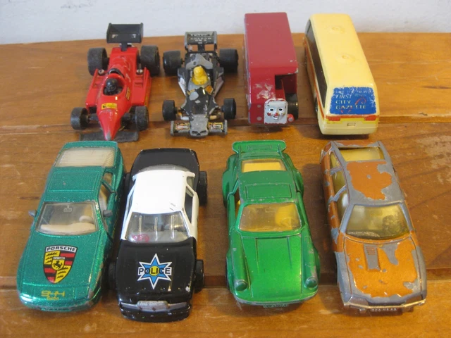 Lot d'anciens véhicules Matchbox, années 70
