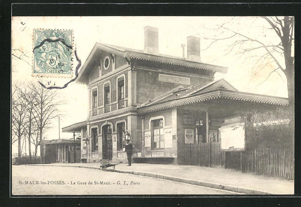 CPA St-Maur-les-Fosses, La Gare de St-Maur