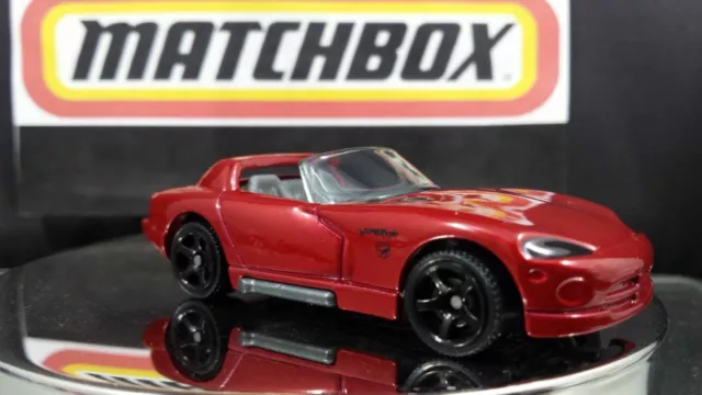 MATCHBOX  Dodge Viper RT/10