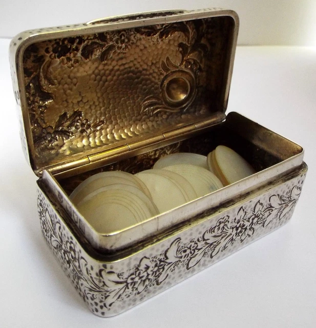 Bella Scatola Da Gioco Decorativa Inglese Antica 1907 Argento Sterling Massiccio 1907