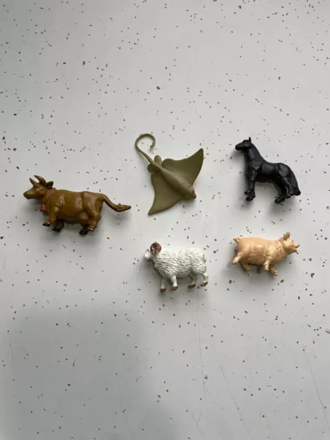 Safari Ltd Miniature Farm Animals Lot of 5- Cow Pig Horse Ray Sheep