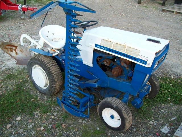 SEARS SUBURBAN 12HP 6 Speed with Sicklebar Mower and 3 point Hitch