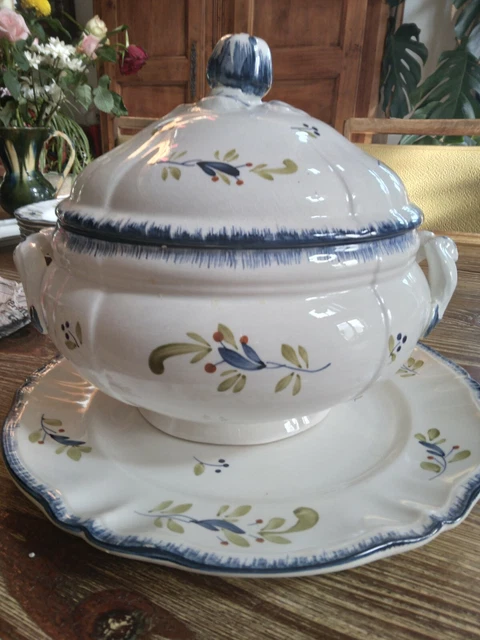 Sarreguemines Grande  Soupière Et Plat De Service
