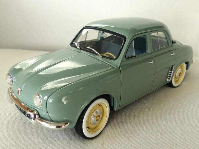 Miniature Norev 1/18 - Renault Dauphine Avec 4 Roues Complètes - Très Bon état Occasion