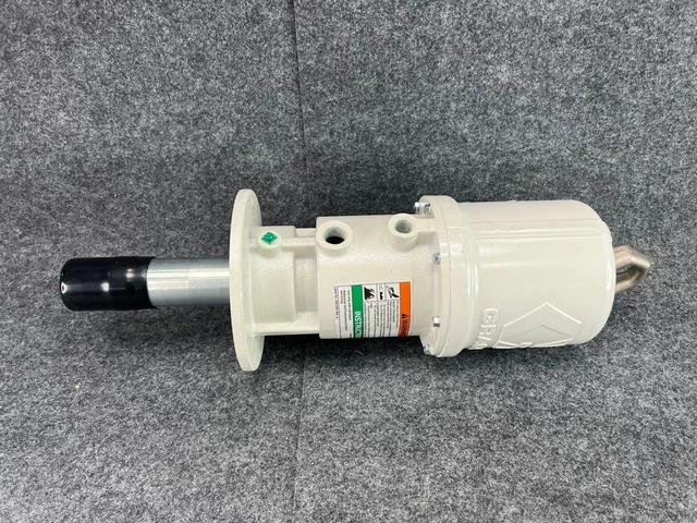 GRACO 205626 Fire-Ball 425 Series Air-Powered Pump, 12.4MPA 124Bar 1800 PSI *