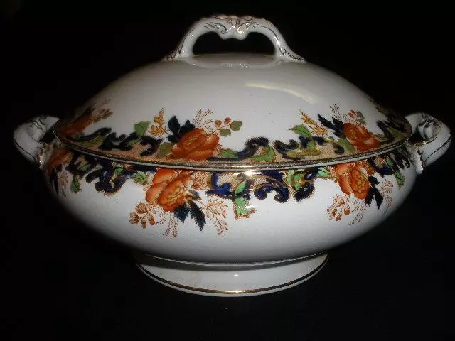 Retro  Vintage Porcelain  Vegetable Server/Tureen Majestic England 1880-1896