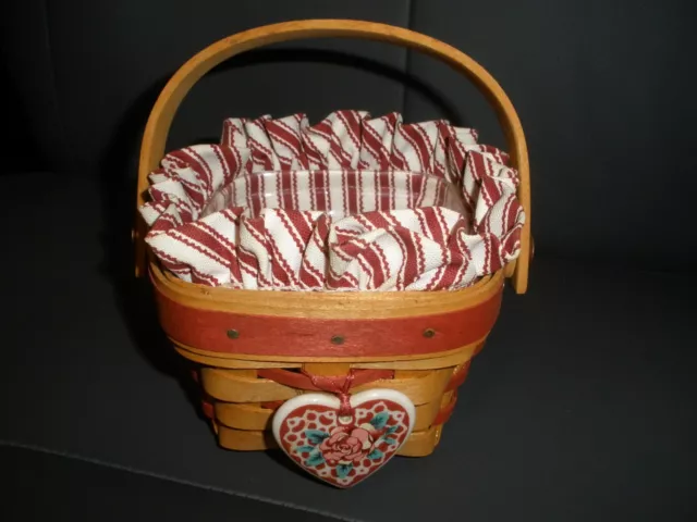 Longaberger Small Berry Basket 1995 With Liner & Protector EUC (Y6)