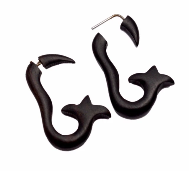 A Pair of Black Natural Wood USA African Coconut Organic Wooden Earrings EAR868