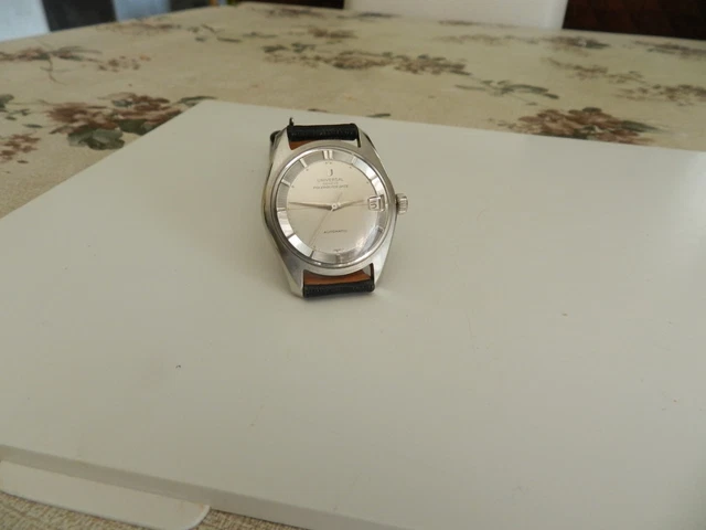 universal geneve polerouter date