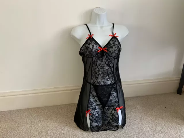 Set camicia e perizoma pizzo nero e rosso taglia grande