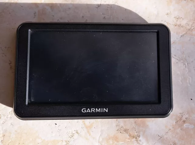 GPS Garmin nüvi 1390T Maroc+Europe - 4,3 tactile/BlueTooth prix