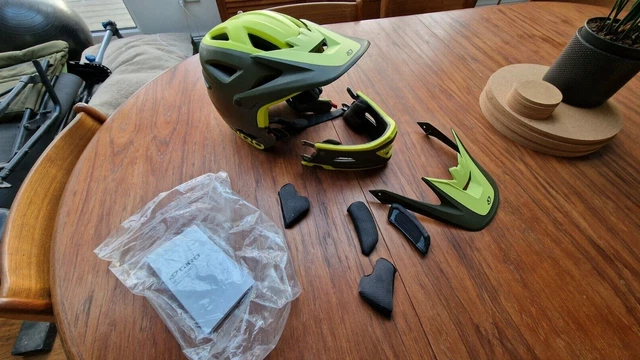 Giro switchblade mips 2025 adult dirt cycling helmet