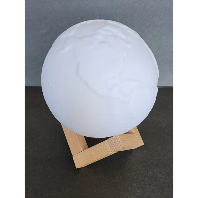 Lighted globe with stand