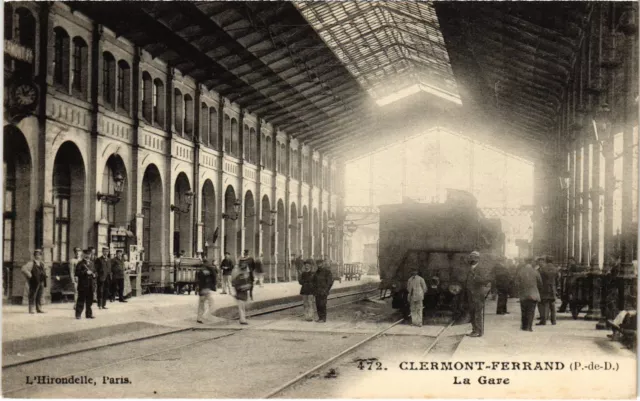 CPA Clermont-Ferrand La Gare FRANCE (1304182)