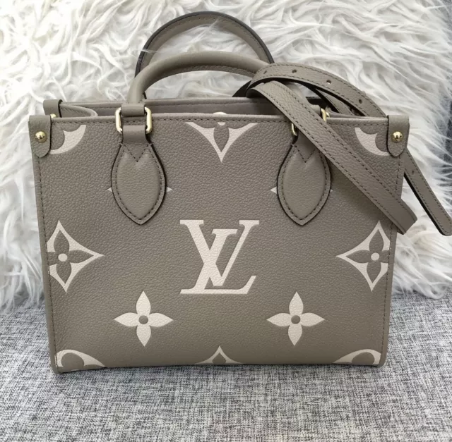 Louis Vuitton OnTheGo PM tote 2022 Stardust Lilas Purple Blue Sold Out Color
