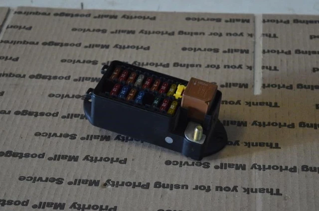 2001 2002 Jaguar Xkr Fuse Relay Box Panel Lje2800Ab