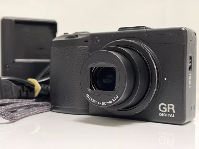 [Exc+5] 10.0MP Ricoh GR Digital iii 3 Ⅲ Black Compact Digital Camera From JAPAN