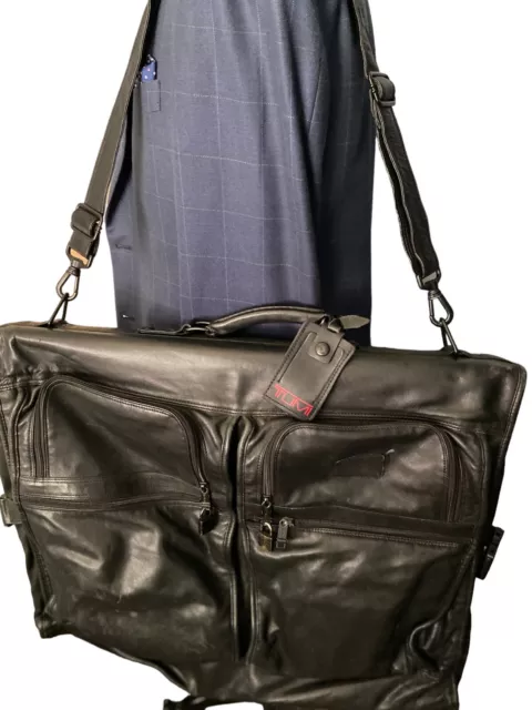 VTG Tumi Black Leather Garment Bag Napa Bifold Carry On Shoulder Pockets Hook