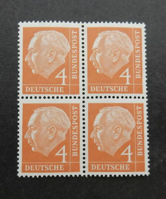 Bund, 178** Heuss Viererblock  4er-Block mit Oberrand