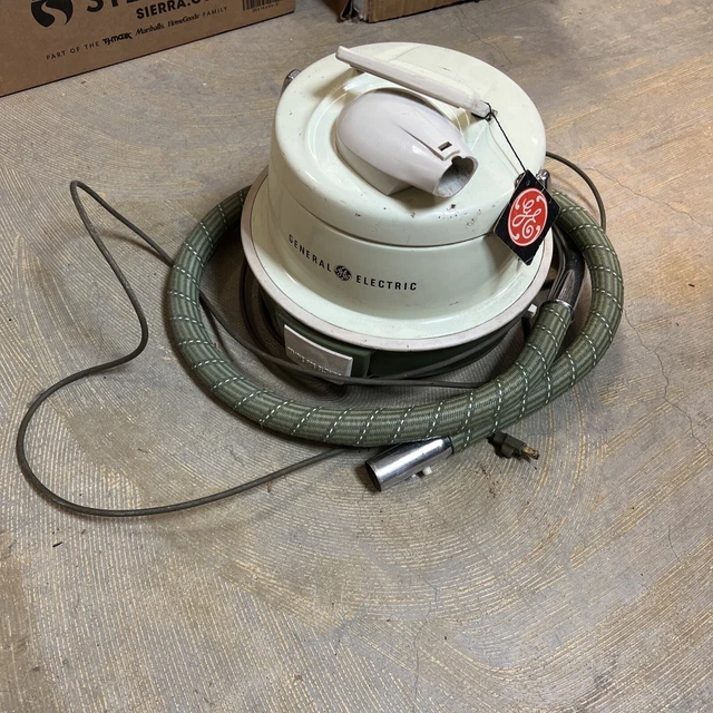 VINTAGE GE GENERAL Electric Swivel Top Canister Vacuum Cleaner V12C8