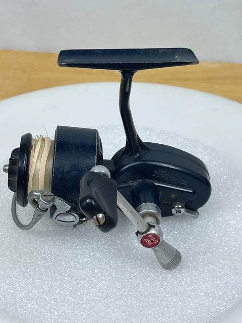 300 series baitcasting reels Abu Garcia Beast 300 Low Profile Reel BST300LP-HS-L