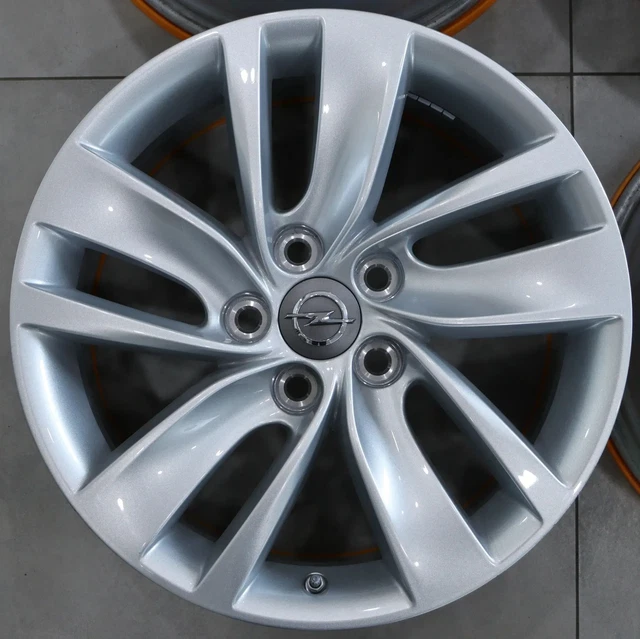 Original Opel Insignia B Felgen 18 Zoll ORIGINAL OPEL INSIGNIA 0P 18 Zoll Felgensatz Felgen 8x18 ET42 0P065K1