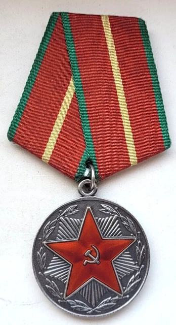 Insigne de commande de médaille anniversaire russe URSS Post KIEV 1530e