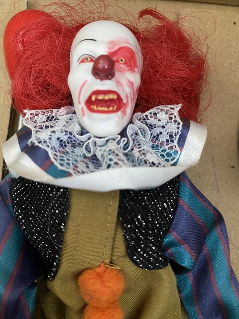 It Movie Clowns
